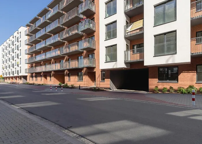 Lokum Salsa Apartment With Balcony & Parking Cracow By Renters